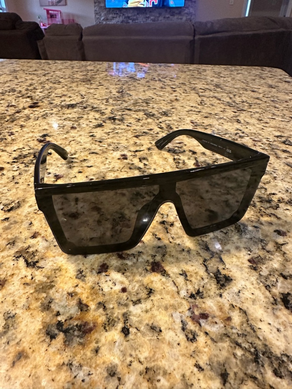 Kurt Geiger Oversized Shield Sunglasses in Black